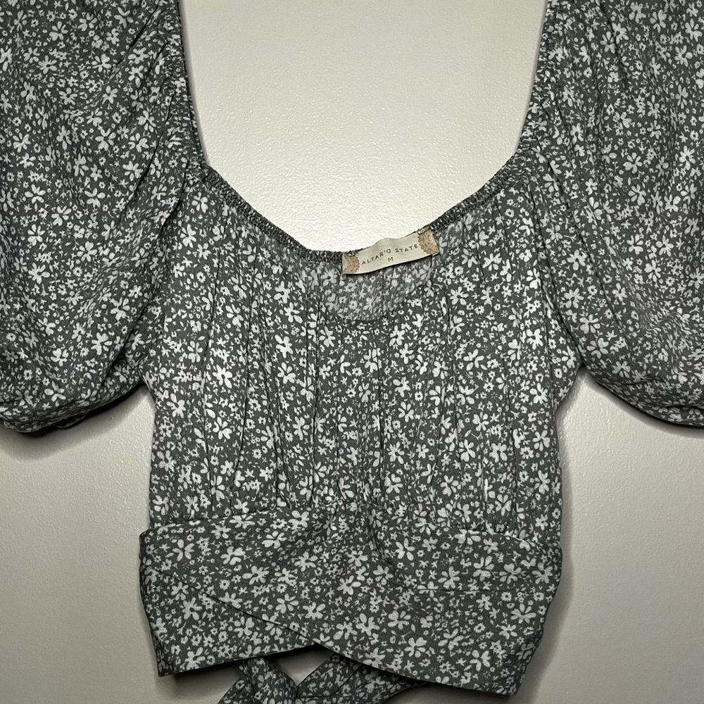 Altar’d State Blue Gray Cropped Top with Tie